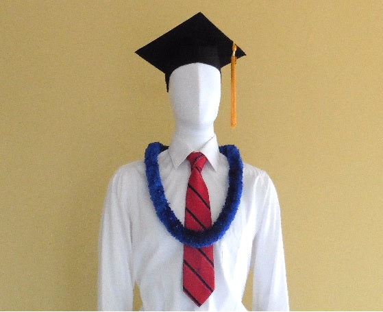 L003 - Ali'i Yarn Lei