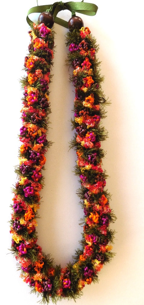 L011 - Deluxe Floral Rosebud w/ Kalina Crochet Lei