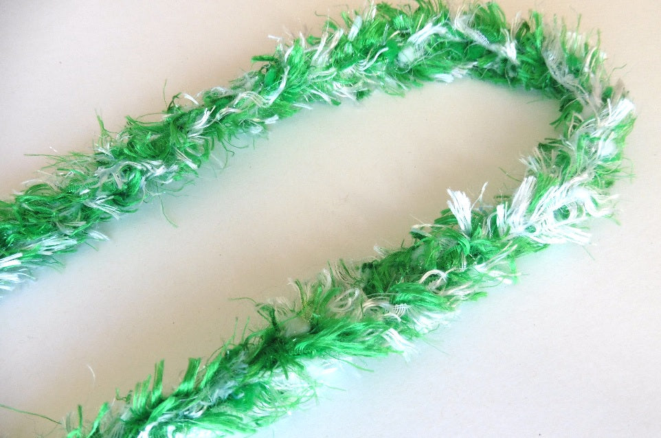 L019 - Ali'i/Liko Simple Crochet Lei