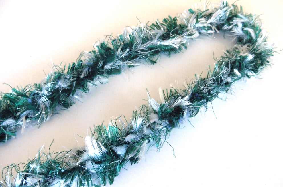 L019 - Ali'i/Liko Simple Crochet Lei
