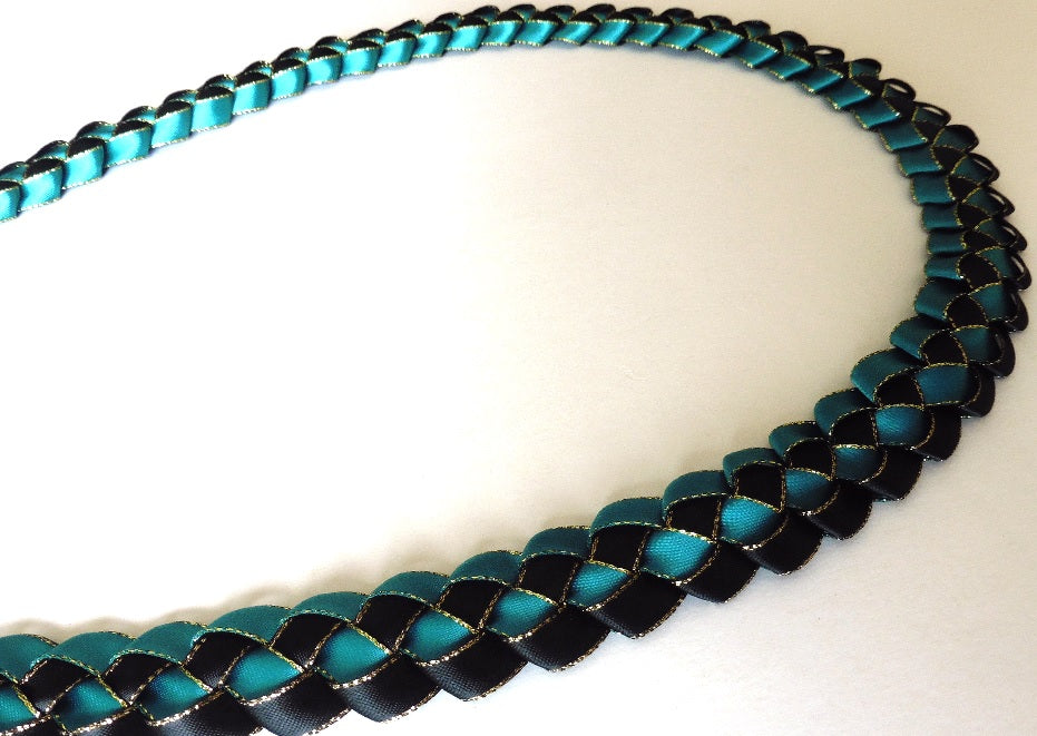 L020 - Single Braided Ribbon Lei