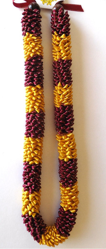 L060 - Deluxe Sectional Ribbon Lei