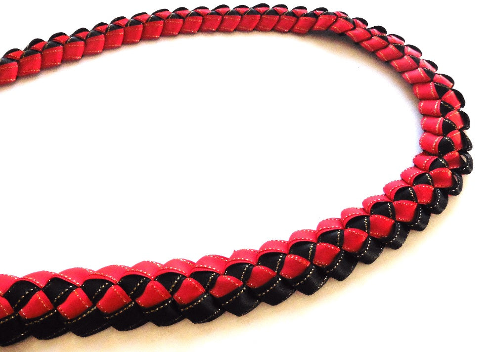 L025 - Deluxe Triple Ribbons Braided Lei