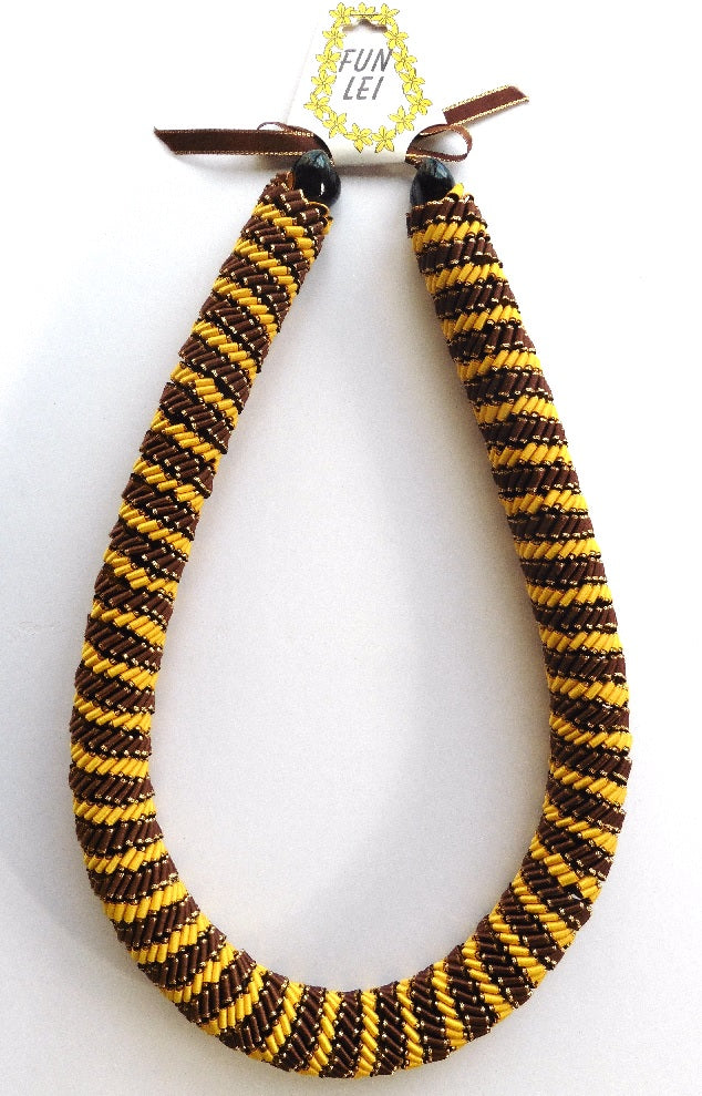 L070 - Deluxe spiral Ribbon Lei